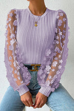 Load image into Gallery viewer, Woman's Textured Applique Long Sleeve Blouse